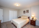 5180 Royal Manor Dr-015