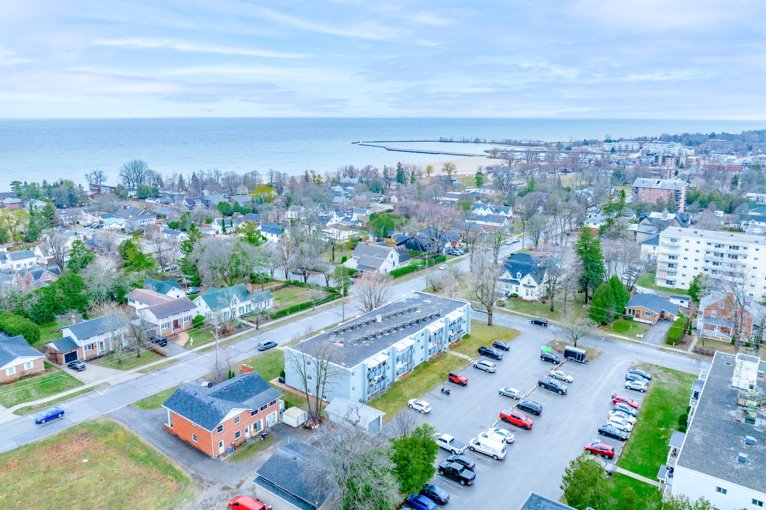 222 Queen St-8