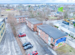 113 Dundas St E-1