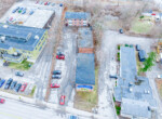 113 Dundas St E-12