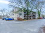 19 Benjamin St-15
