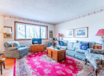 19 Benjamin St-16