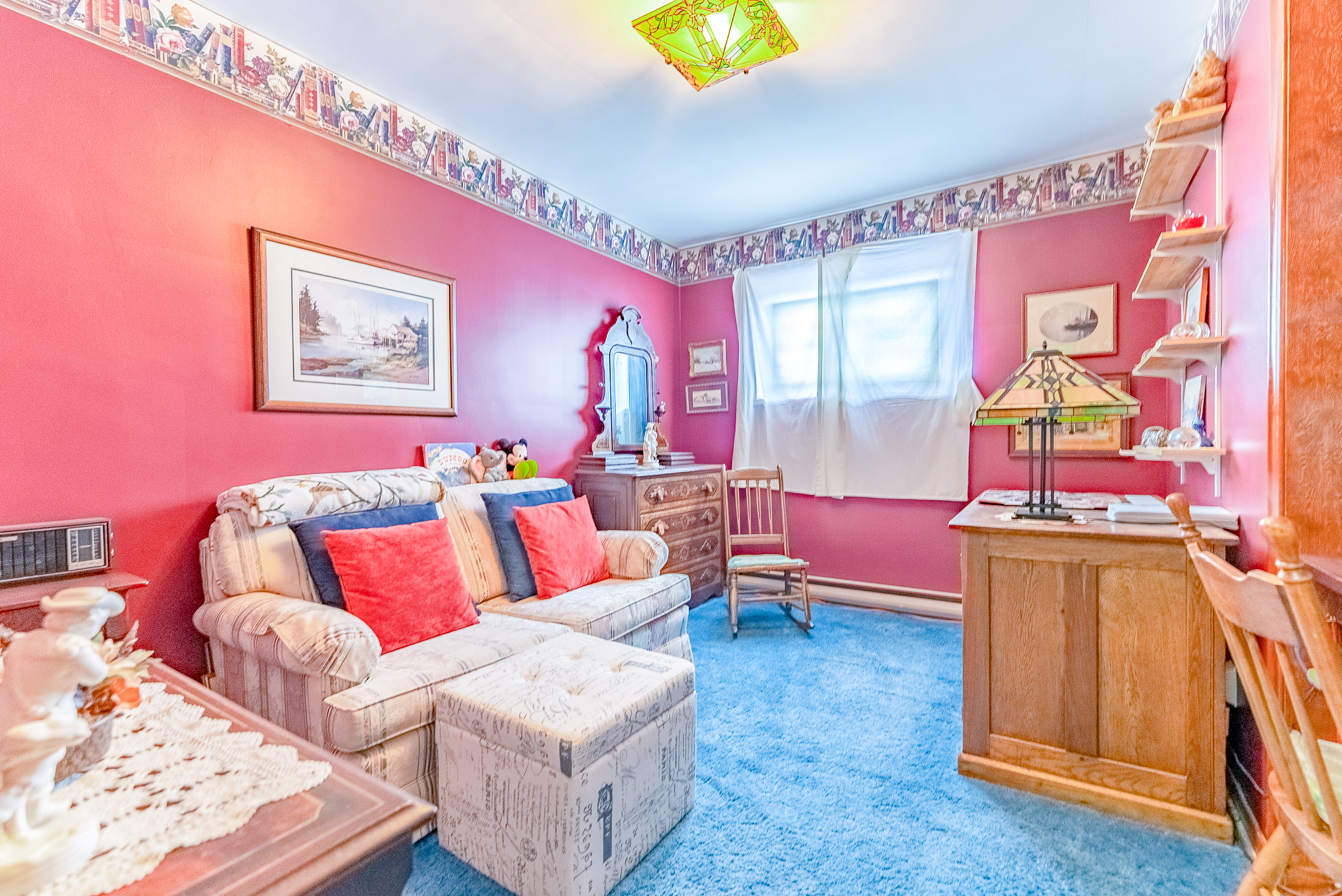 19 Benjamin St-23
