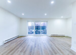 949 Simcoe St N-17