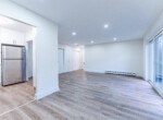949 Simcoe St N-18