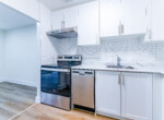 949 Simcoe St N-20