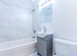 949 Simcoe St N-39