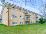 949 Simcoe St N-47
