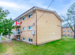 949 Simcoe St N-49