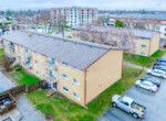 949 Simcoe St N-7